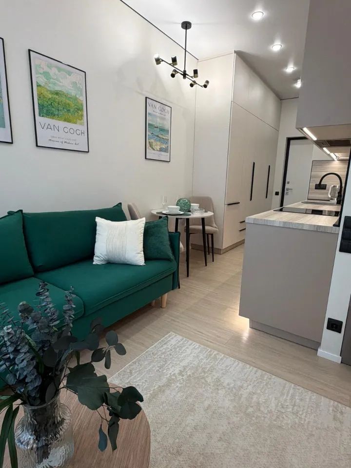 m. Serp i Molot: Apartment, studio
