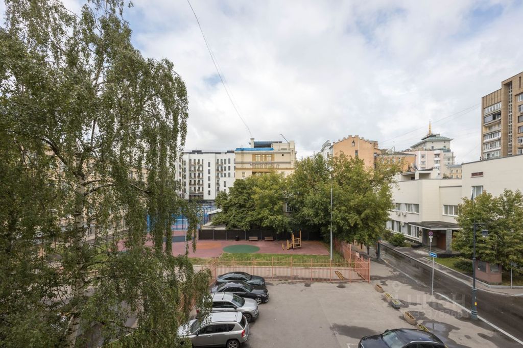 m. Kievskaya: Apartment, 3-rooms