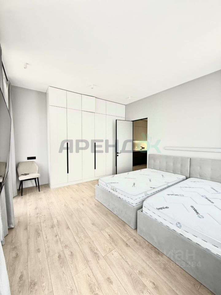 m. Minskaya: Apartment, 3-rooms