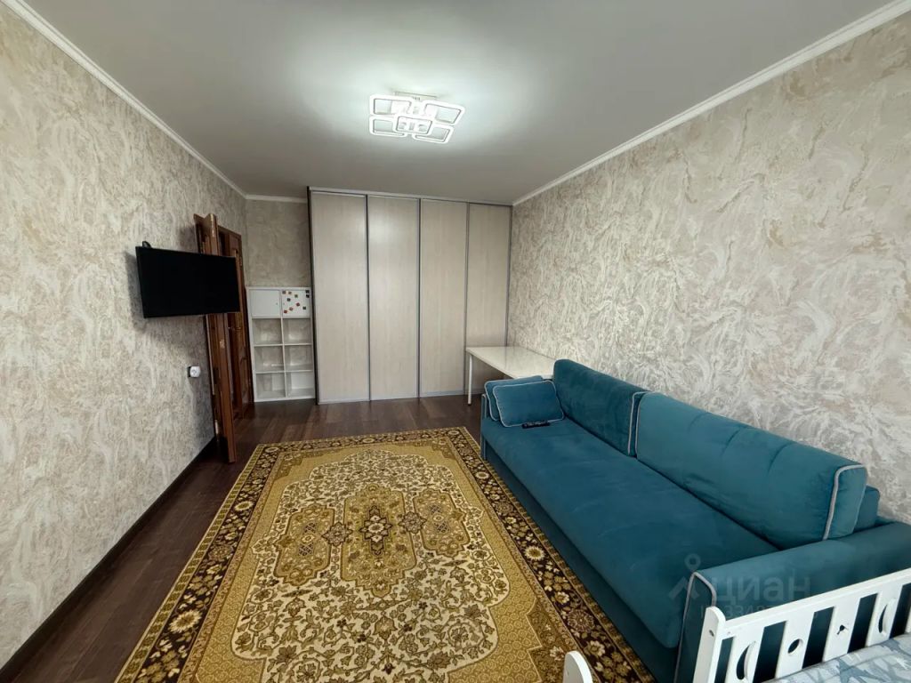 m. Khimki: Apartment, 2-rooms