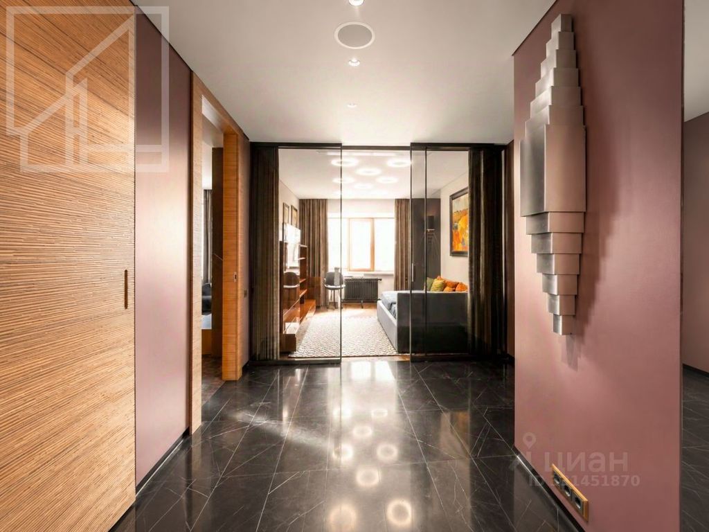 m. Novokuznetskaya: Apartment, 4-rooms