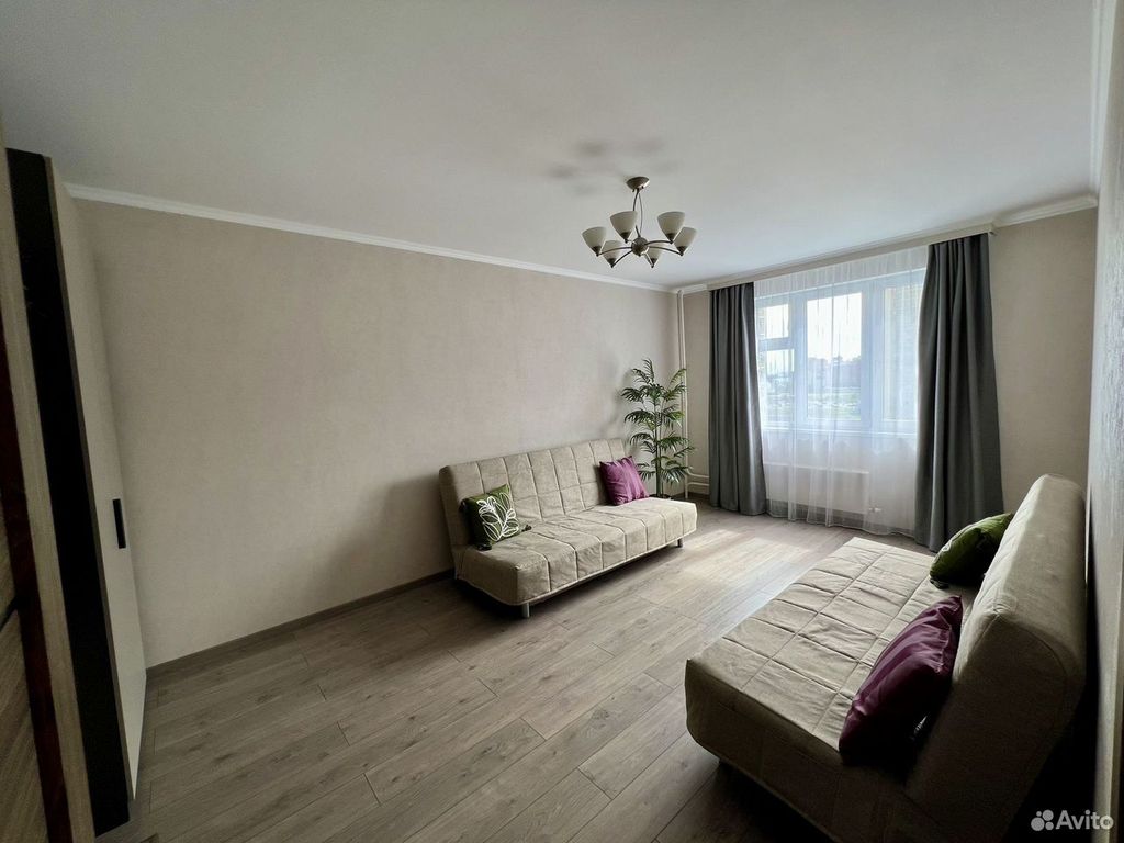m. Molzhaninovo: Apartment, 2-rooms