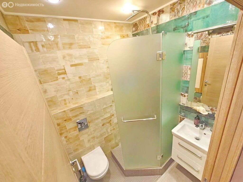 m. Narodnoe Opolchenie: Apartment, 1-rooms