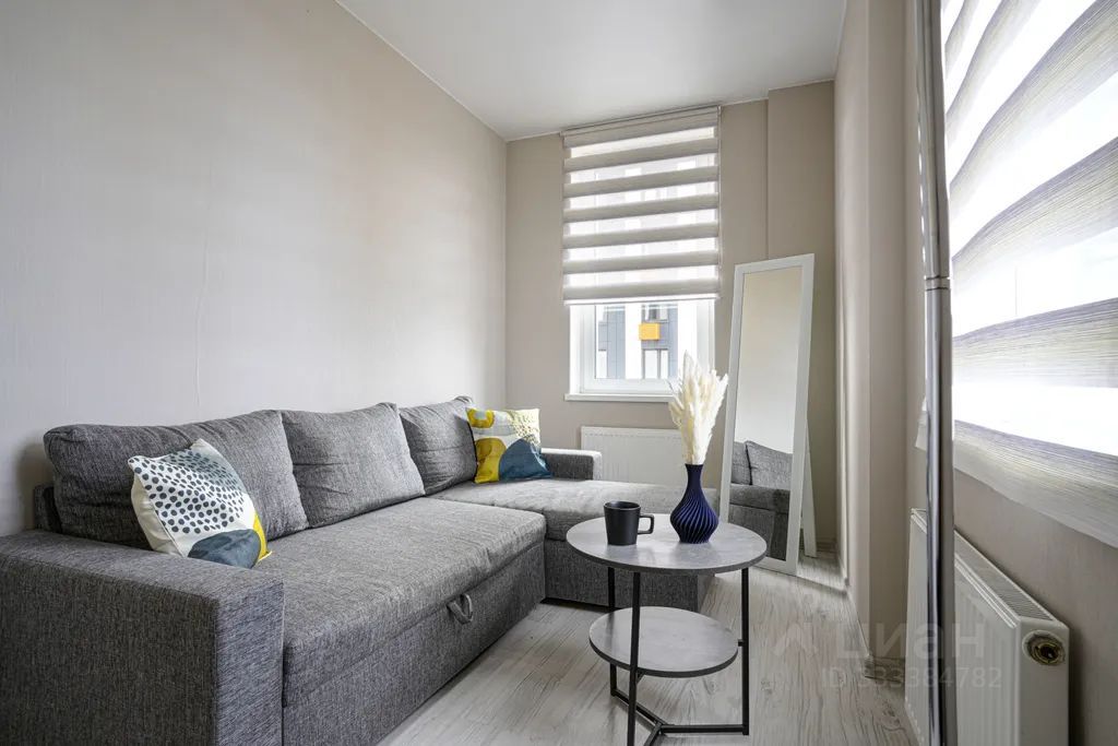 m. Pavshino: Apartment, 2-rooms