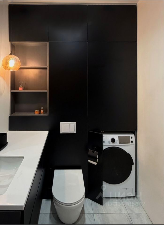 m. Kalitniki: Apartment, studio