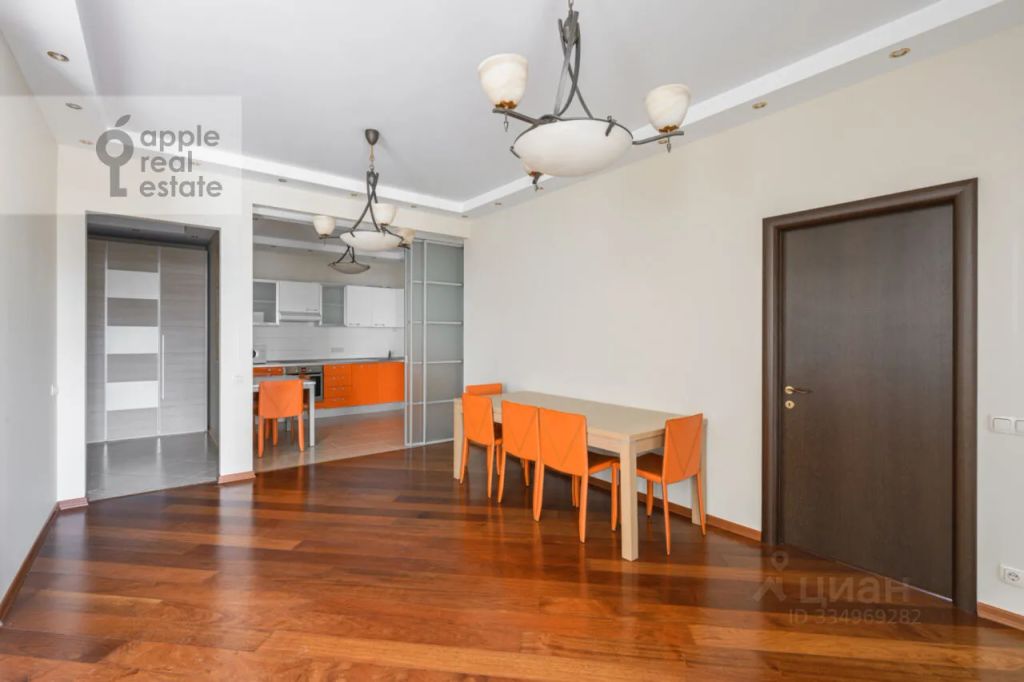 m. Mayakovskaya: Apartment, 3-rooms