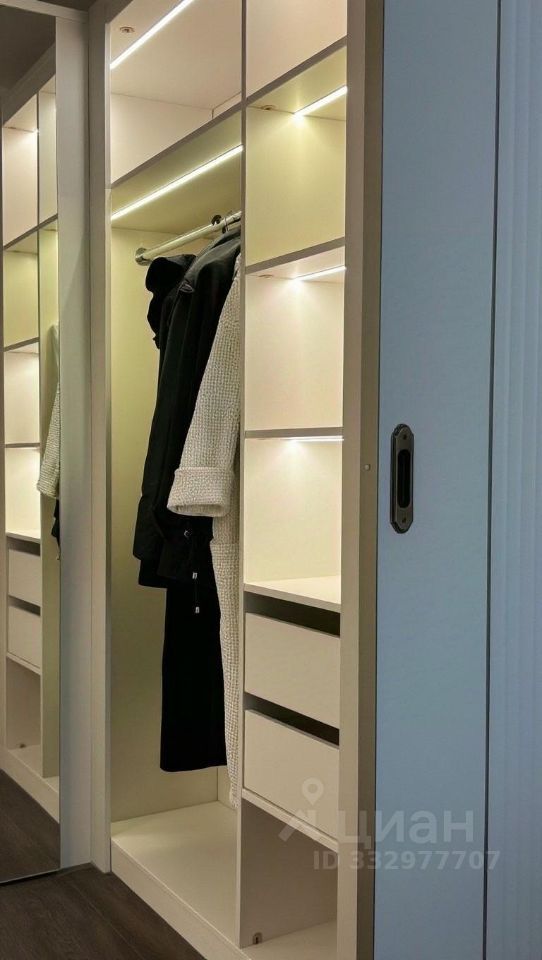 m. Tekhnopark: Apartment, 2-rooms