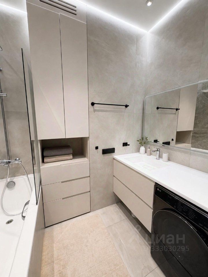 m. Aminyevskaya: Apartment, 2-rooms
