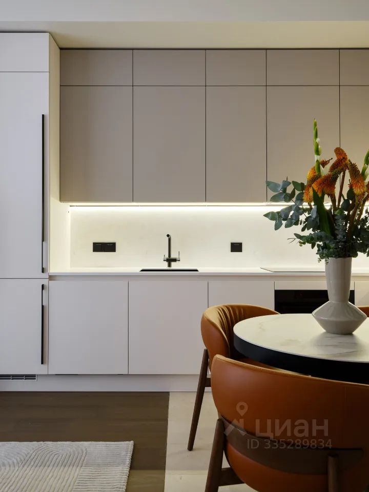 m. Park Pobedy: Apartment, 3-rooms
