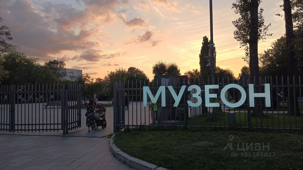 m. Polyanka: Apartment, 1-rooms