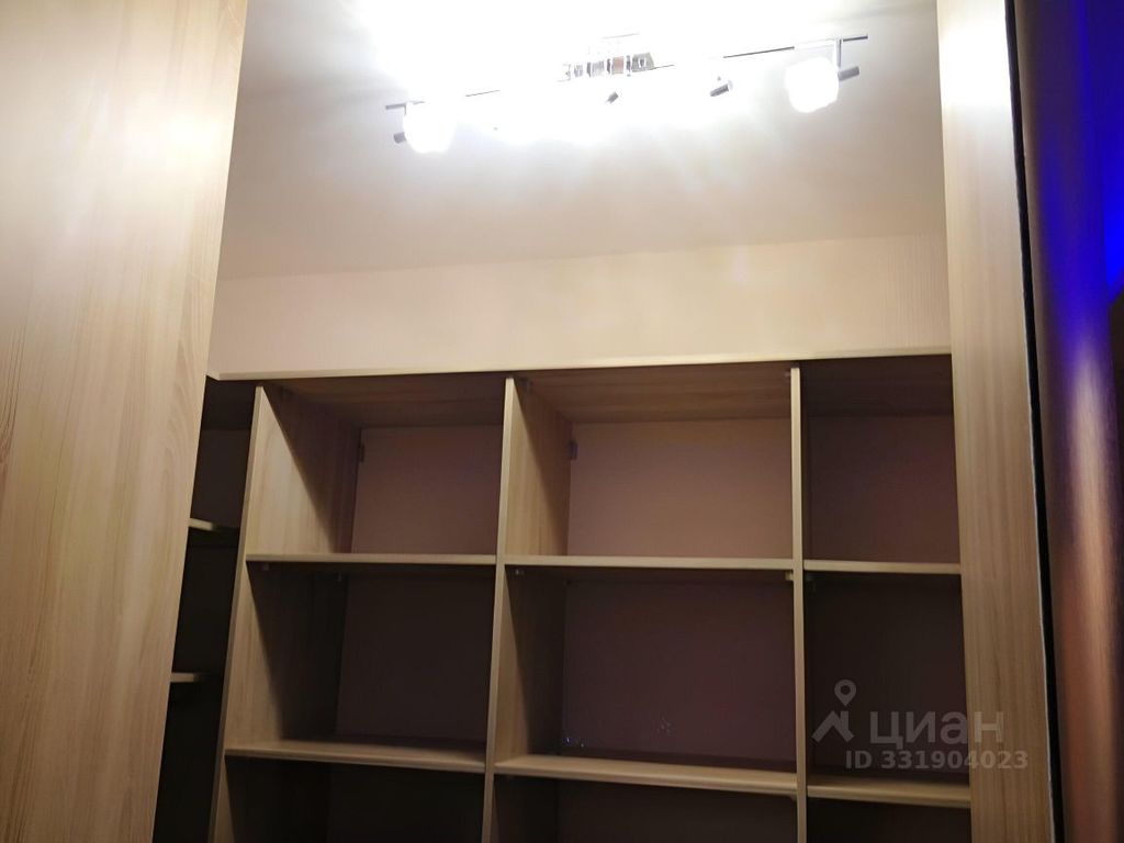 m. Narodnoe Opolchenie: Apartment, 2-rooms