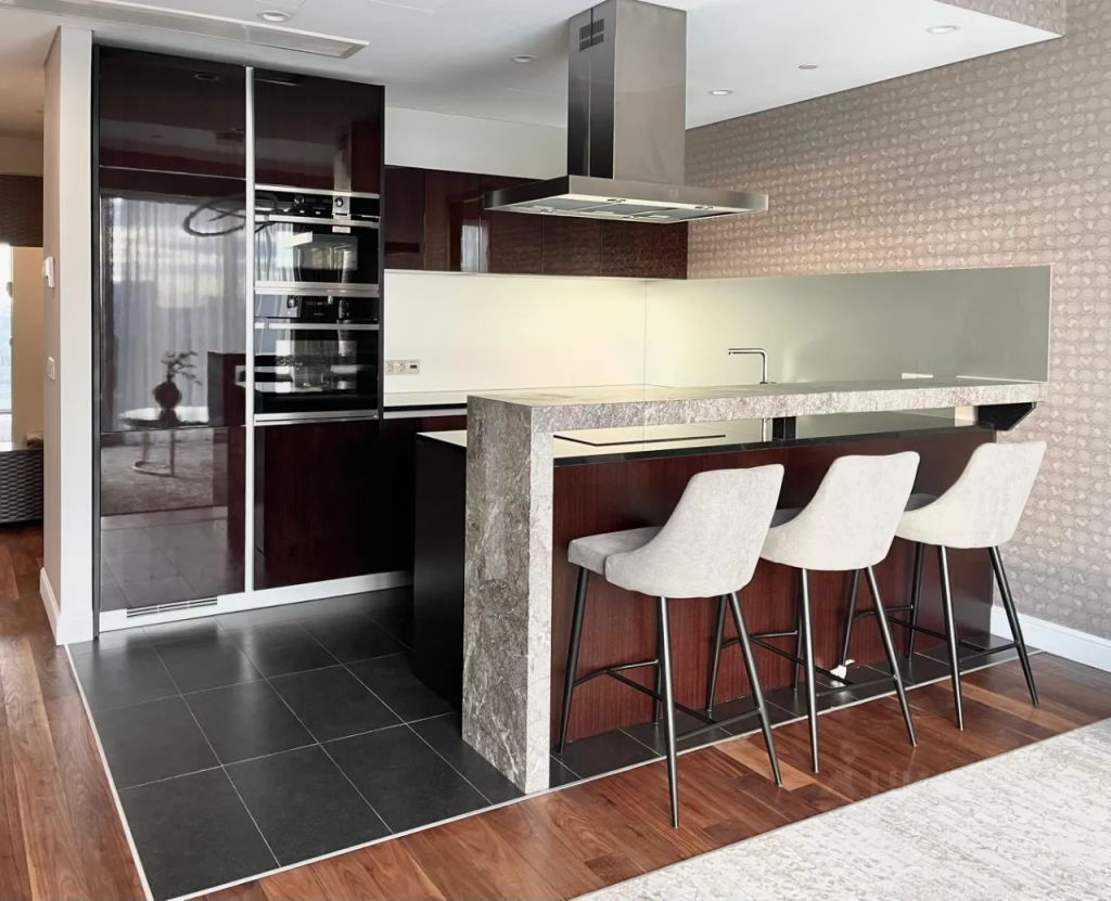 m. Moskva-Siti: Apartment, 2-rooms