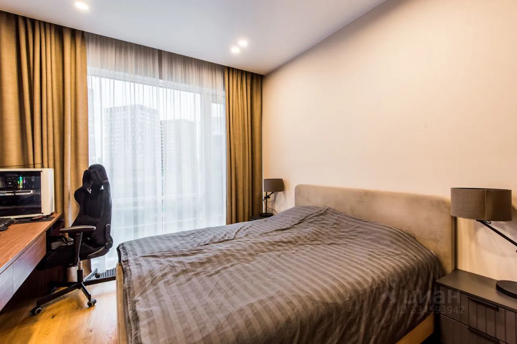 m. Tekhnopark: Apartment, 2-rooms