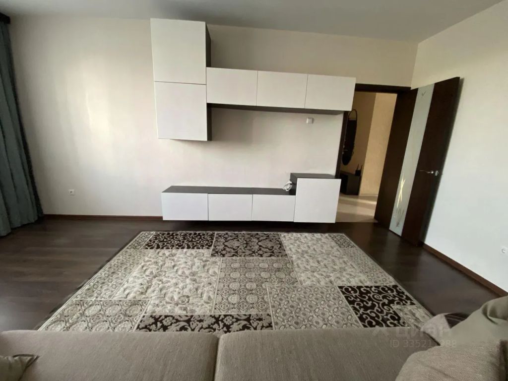 m. Kuchino: Apartment, 2-rooms