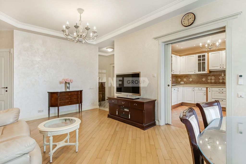 m. Lomonosovsky prospekt: Apartment, 3-rooms