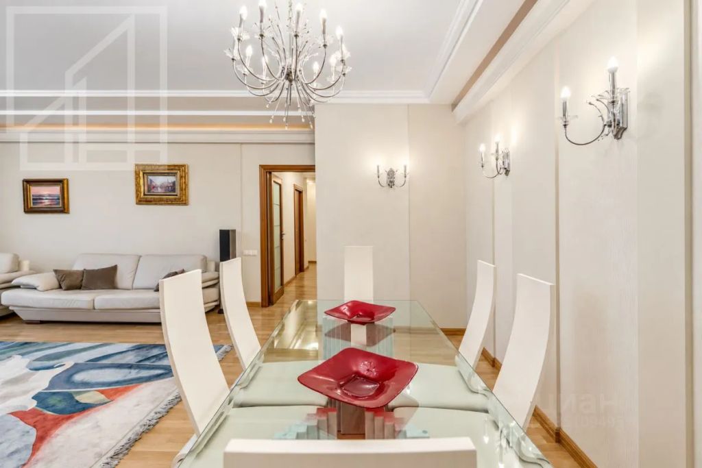 m. Pushkinskaya: Apartment, 3-rooms