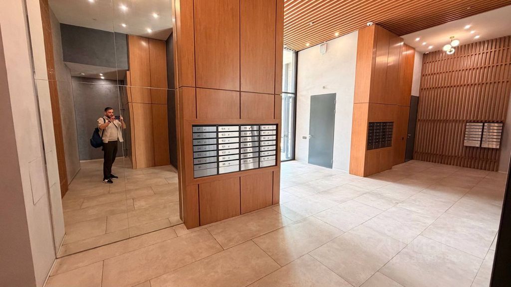 m. Serp i Molot: Apartment, 2-rooms