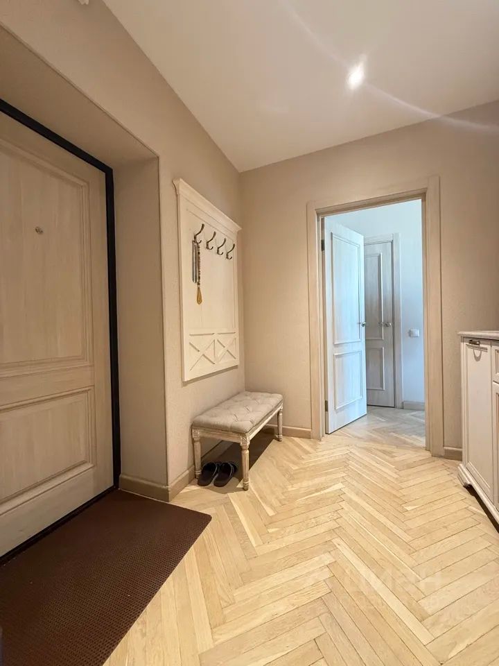 m. Barrikadnaya: Apartment, 2-rooms