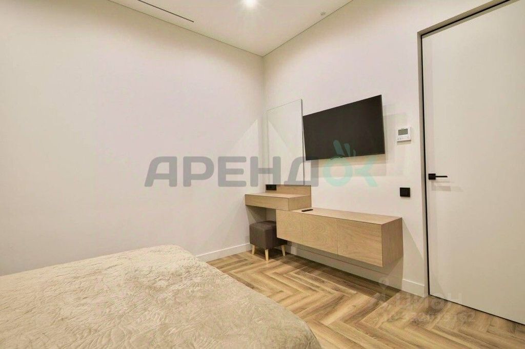 m. Mayakovskaya: Apartment, 2-rooms