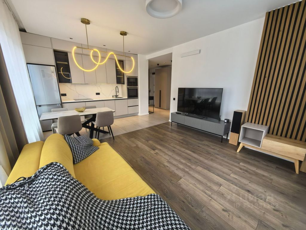 m. Botanichesky sad: Apartment, 2-rooms