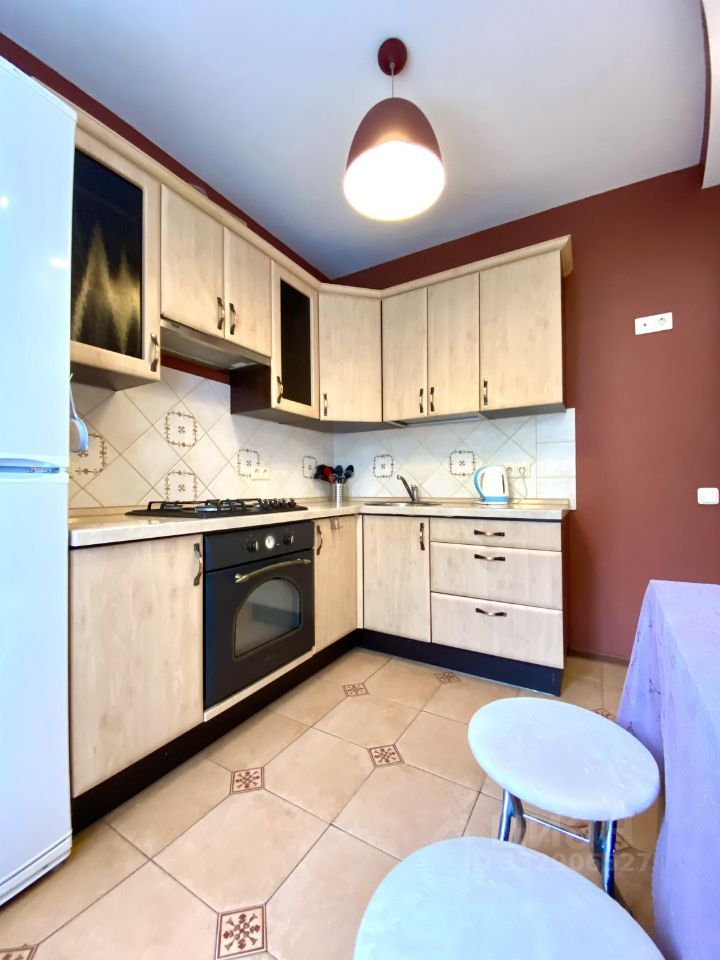 m. Chkalovskaya: Apartment, 1-rooms