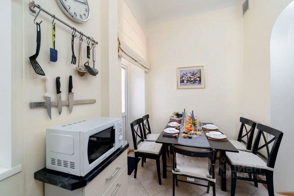 m. Tverskaya: Apartment, 3-rooms