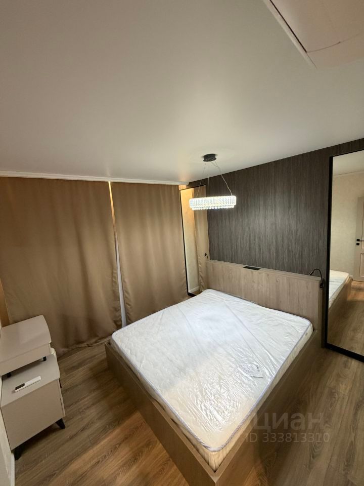 m. Park Pobedy: Apartment, 2-rooms