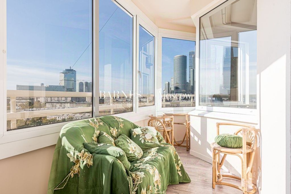 m. Studencheskaya: Apartment, 2-rooms