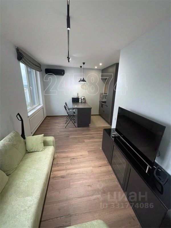 m. Oktyabrskoe pole: Apartment, 1-rooms