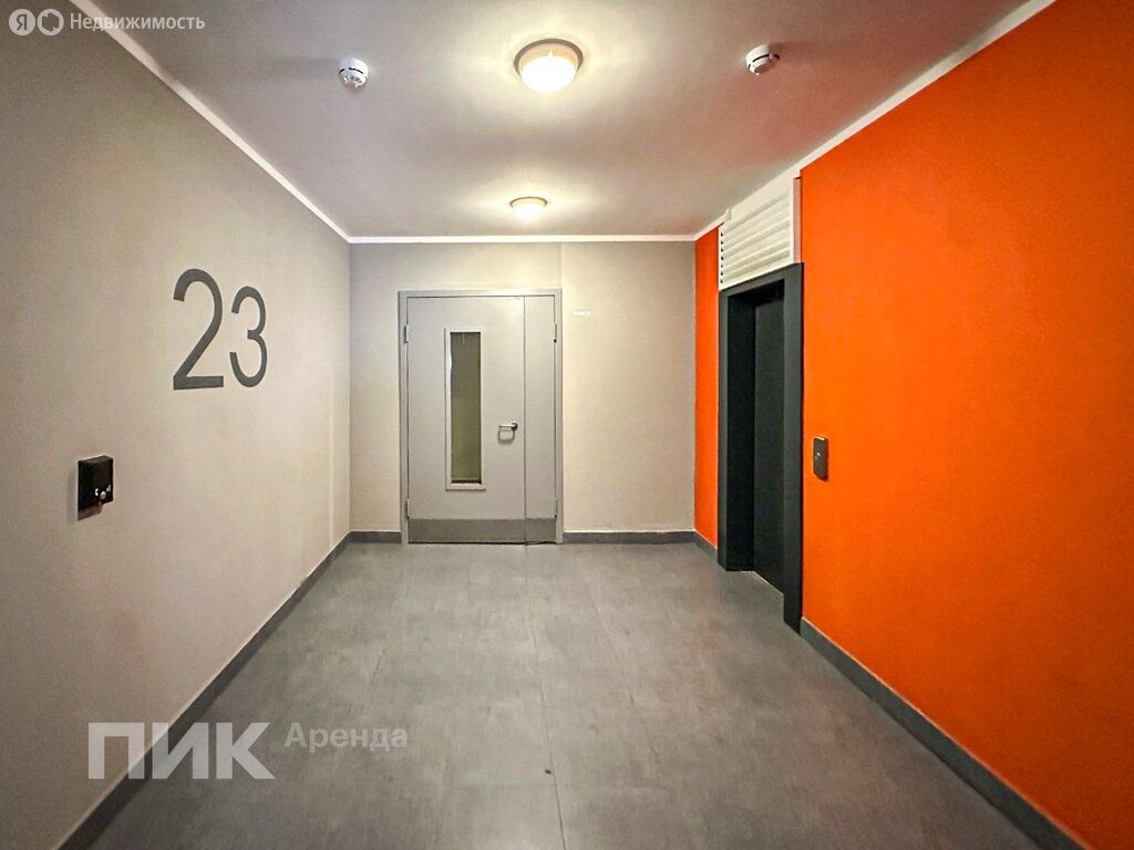 m. Lukhmanovskaya: Apartment, 1-rooms