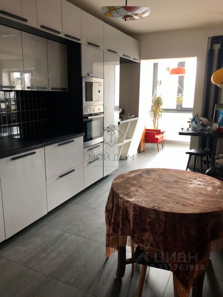 m. Novye Cheremushki: Apartment, studio