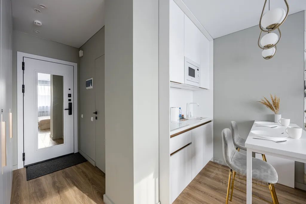 m. Troparevo: Apartment, studio