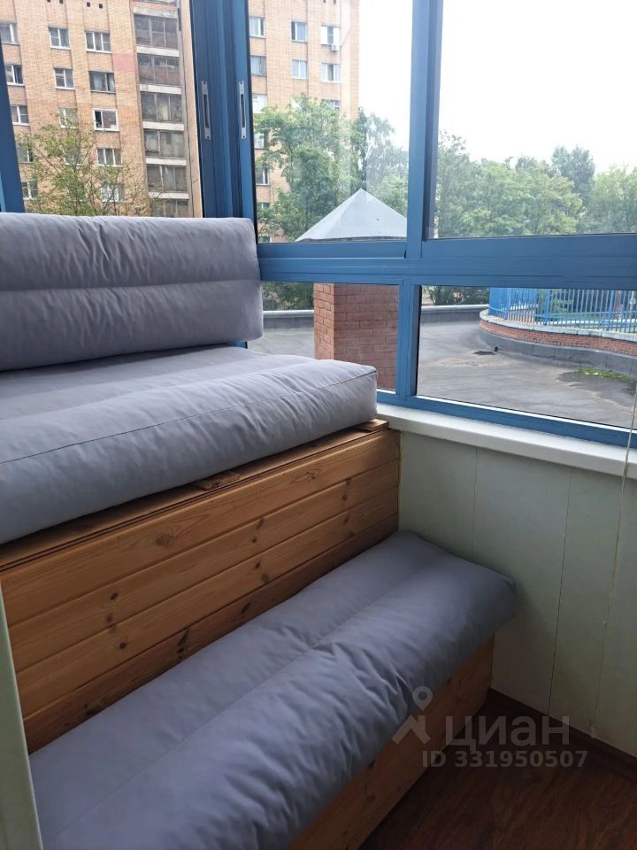 m. Khimki: Apartment, 2-rooms