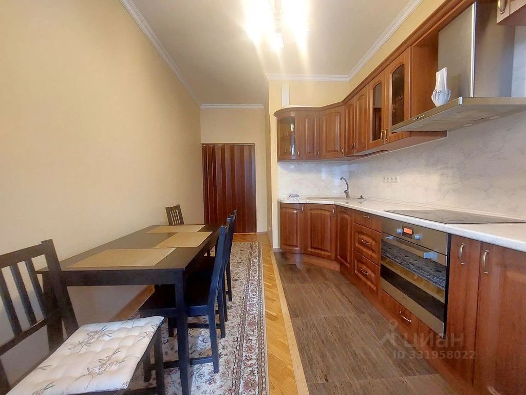 m. Yugo-Zapadnaya: Apartment, 1-rooms