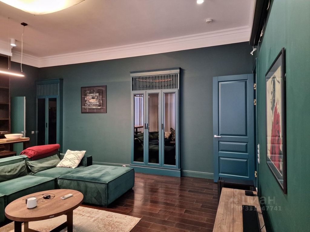 m. Tverskaya: Apartment, 3-rooms