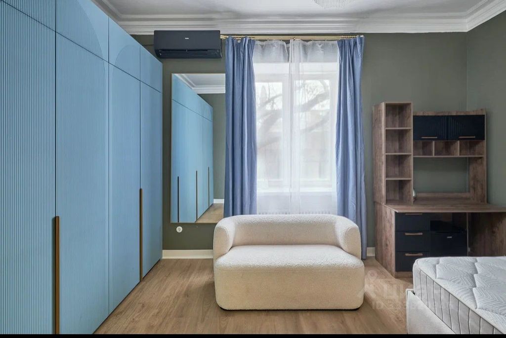m. Barrikadnaya: Apartment, 2-rooms