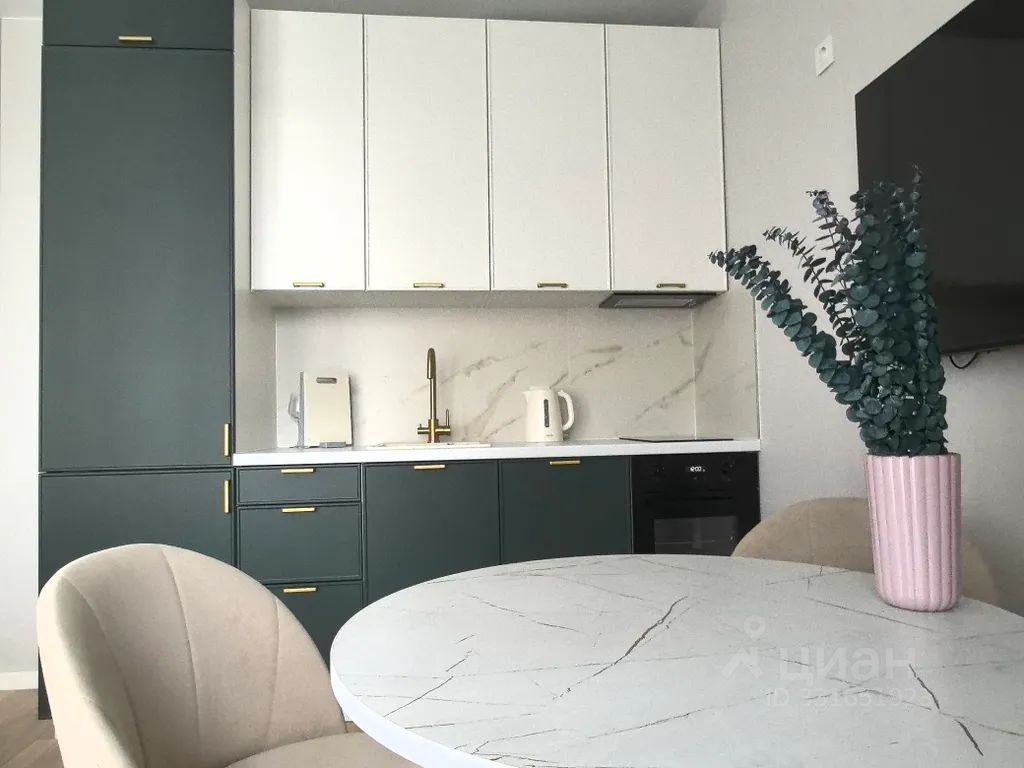 m. Vodniki: Apartment, studio