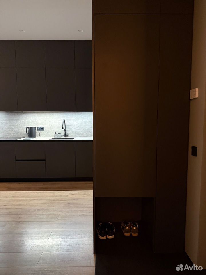 m. ZIL: Apartment, 1-rooms