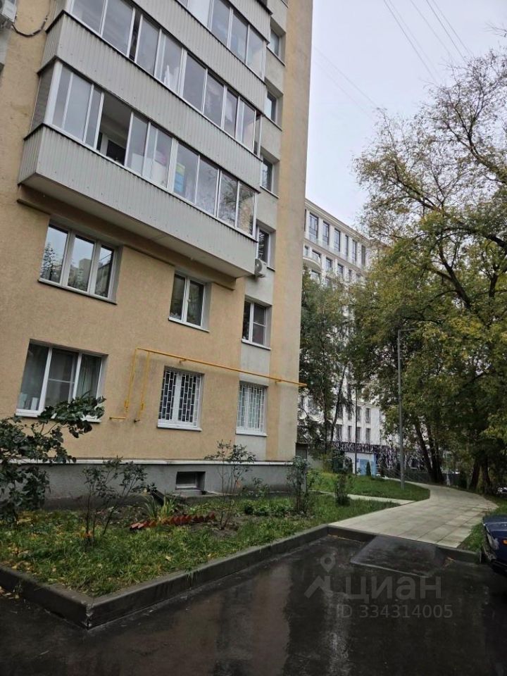 m. Sportivnaya: Apartment, 2-rooms