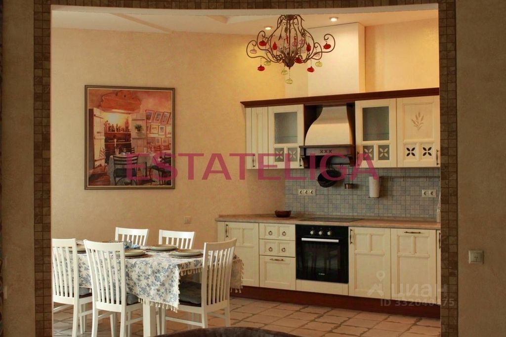m. Akademicheskaya: Apartment, 3-rooms
