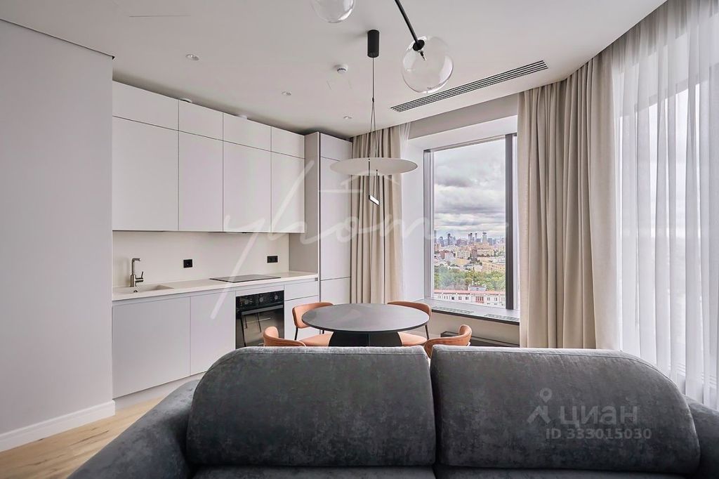 m. Chkalovskaya: Apartment, 3-rooms