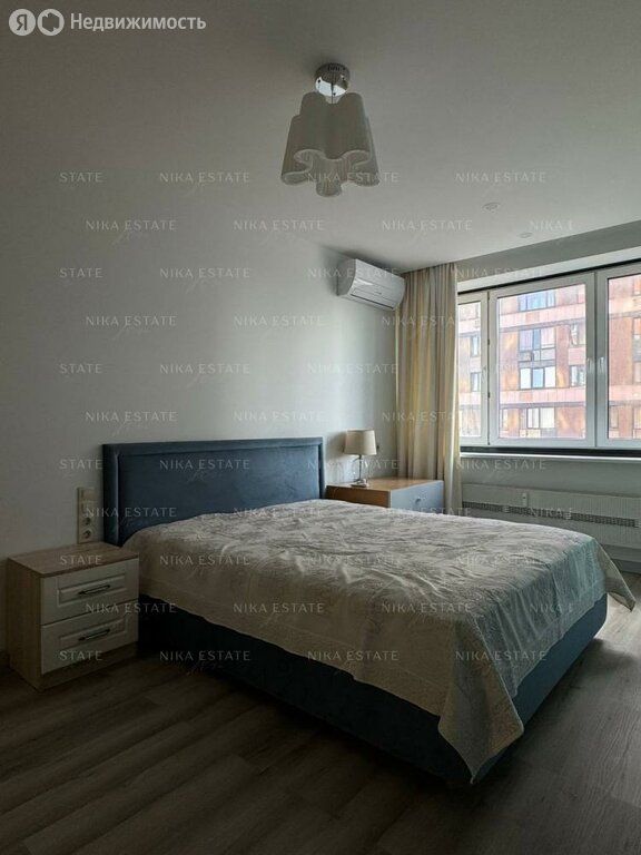 m. ZIL: Apartment, 2-rooms