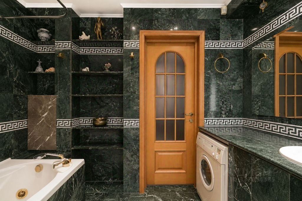 m. Barrikadnaya: Apartment, 2-rooms