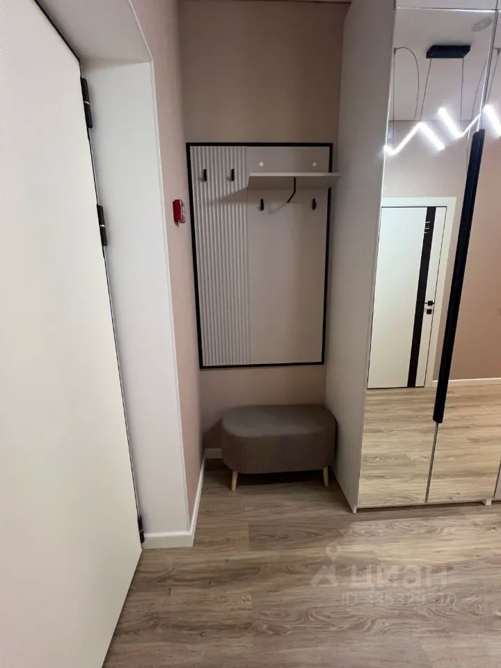 m. Bagrationovskaya: Apartment, studio