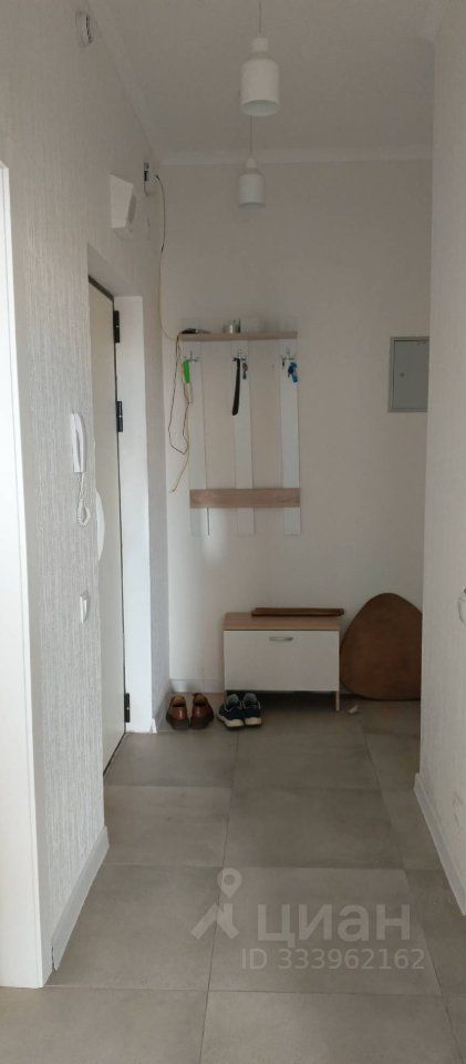 m. Oktyabrskoe pole: Apartment, 1-rooms