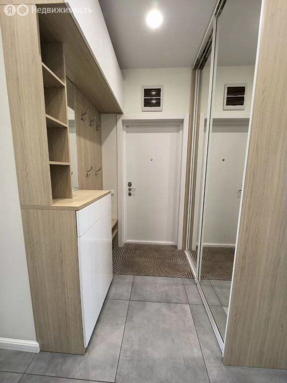 m. Botanichesky sad: Apartment, 2-rooms