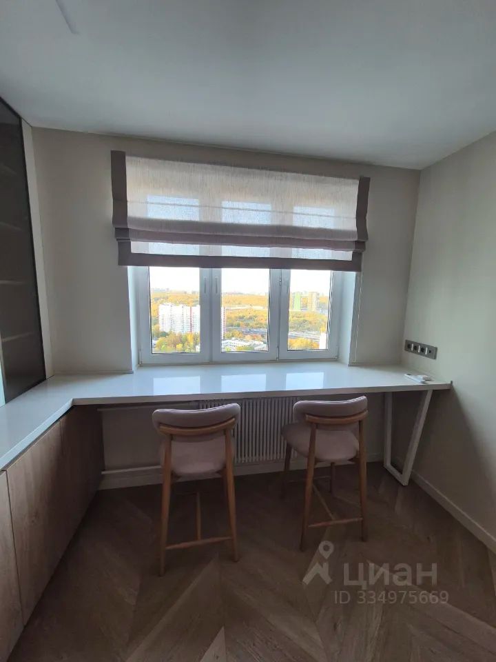 m. Yugo-Zapadnaya: Apartment, 2-rooms