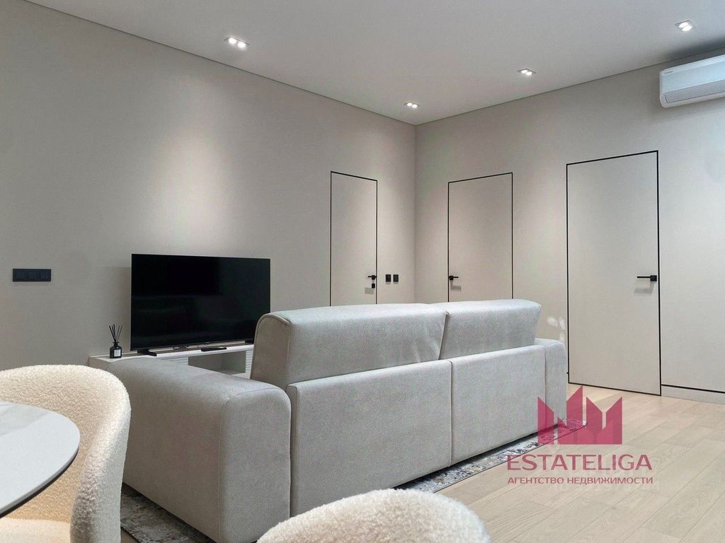 m. Michurinsky prospekt: Apartment, 2-rooms