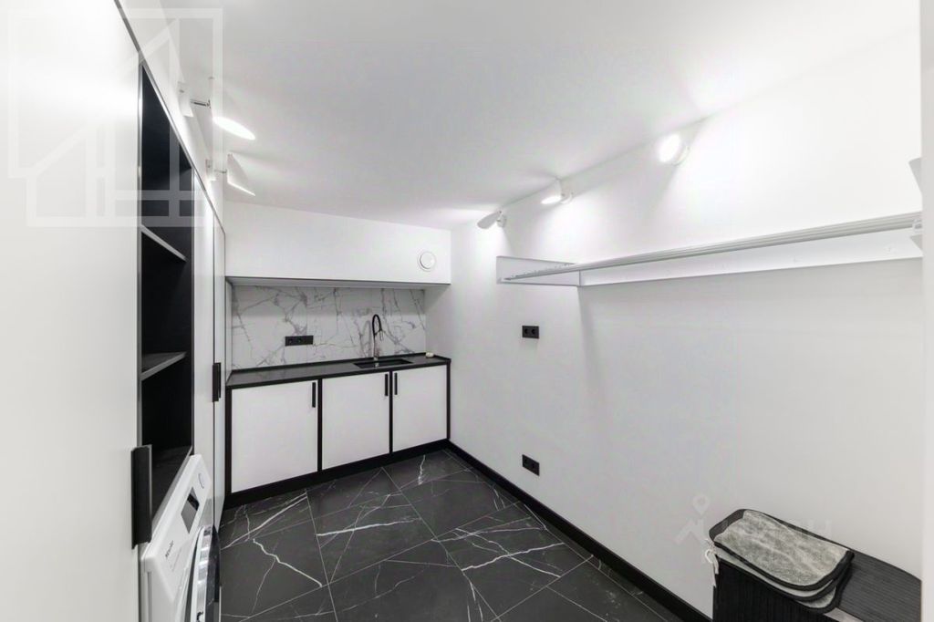 m. Matveevskoe: Apartment, 5-rooms