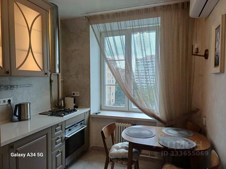 m. Kievskaya: Apartment, 2-rooms